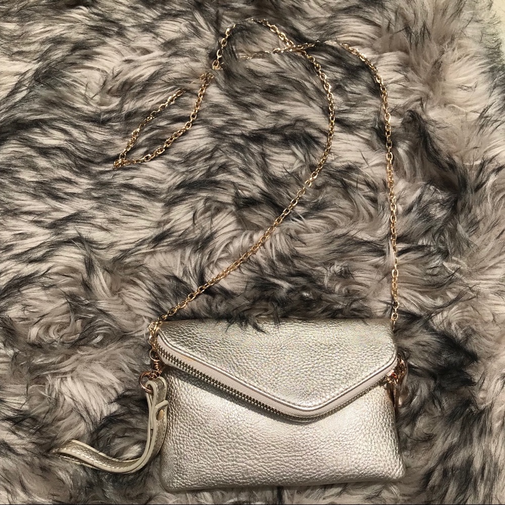 Urban Expressions Small Clutch